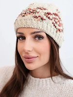 Dámská zimní čepice s barevnými vzory a silným nápletem K353 béžová