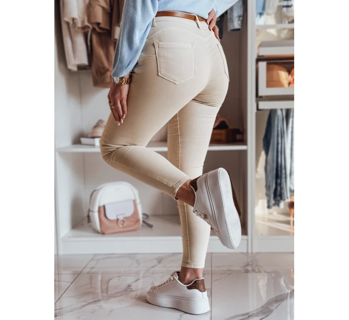 Dámské džínové kalhoty s páskem CLARET ve světle béžové barvě FashionStreet UY2440 Dámské džínové kalhoty s páskem CLARET ve světle béžové barvě FashionStreet UY2440