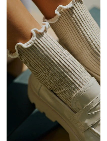 code model 21305832 - Gabriella