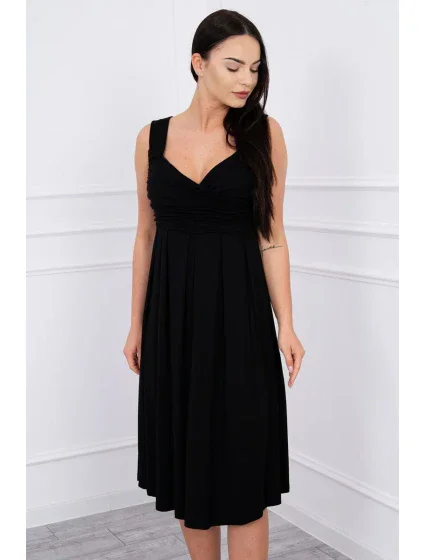 Šaty se širokými ramínky černé Šaty se širokými ramínky černé