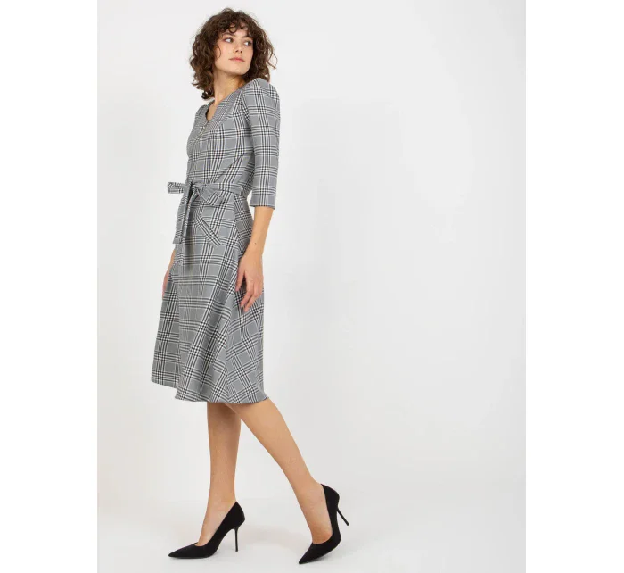 Sukienka LK SK model 21110905 biało czarny - FPrice