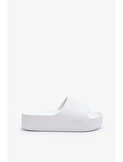 Dámské pantofle se silnou podrážkou bílé Oreithano