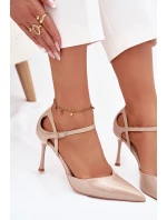 Lakované podpatky s páskem béžové model 21788326 - Boto Lakované podpatky s páskem béžové model 21788326 - Boto