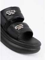 Komfortní černé dámské  nazouváky platforma