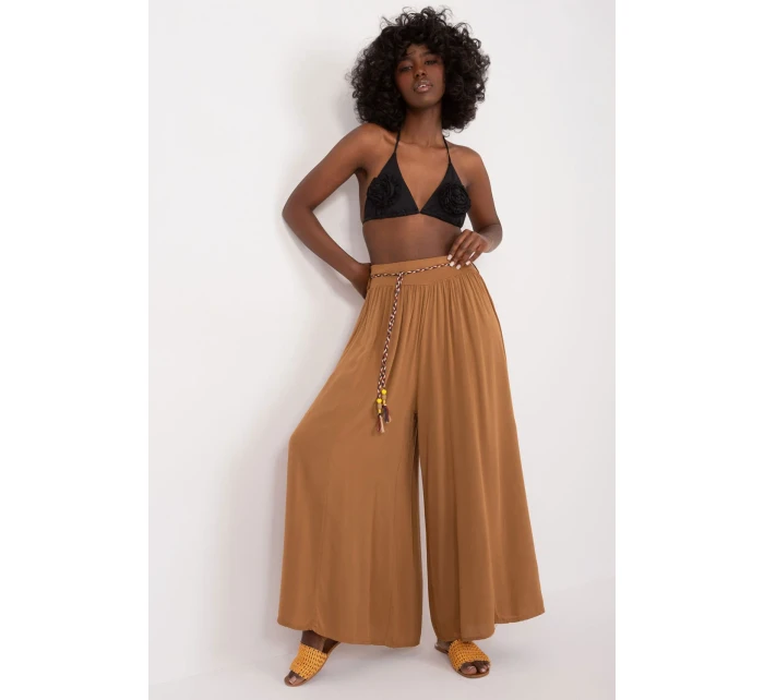 Dámské kalhoty model 196766 Och Bella Dámské kalhoty model 196766 Och Bella