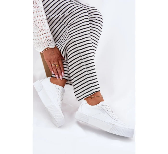 Nízké sneakersy z eko kůže Big Star RR274303 Bílé Nízké sneakersy z eko kůže Big Star RR274303 Bílé