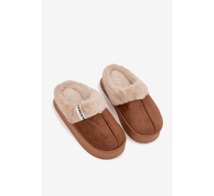 Dámské pantofle s kožíškem Hnědé model 21714470 - Boto