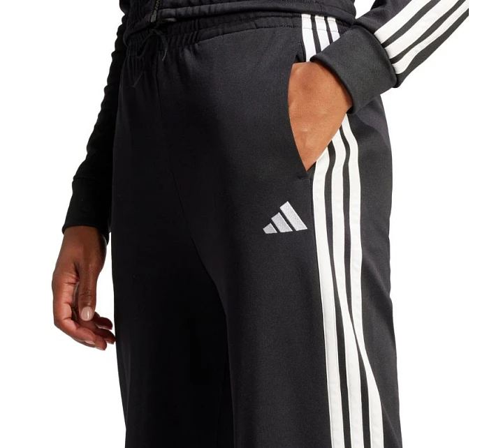 Dámská tepláková souprava adidas Teamsport Tracksuit black JD2674 Dámská tepláková souprava adidas Teamsport Tracksuit black JD2674
