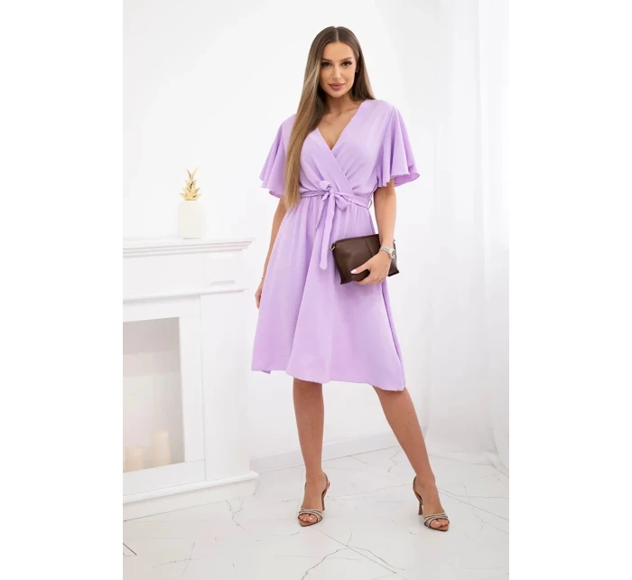 Šaty s vrstveným výstřihem světle fialová