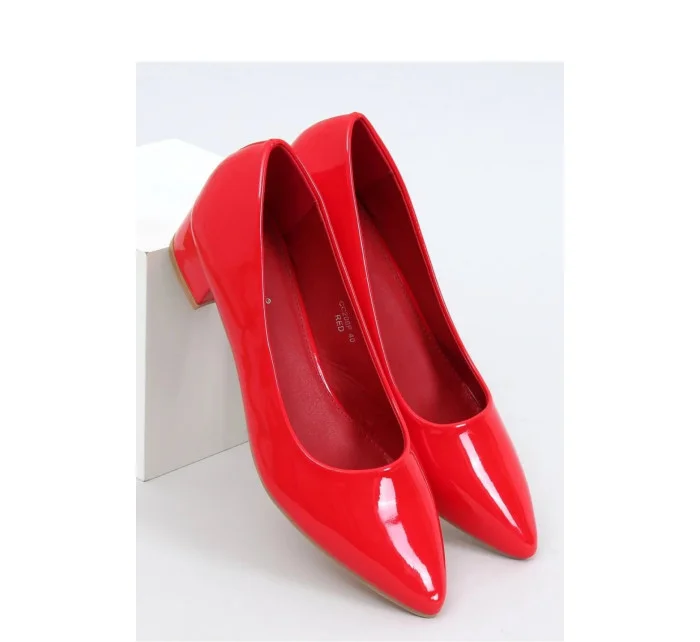 Dámské lodičky na sloupku model 17040672 - Inello Dámské lodičky na sloupku model 17040672 - Inello