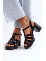 Lakované Kožené Dámské Sandály Na Podpatku Černé model 21658267 - VINCEZA