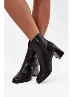 Zateplené kožené boty na podpatku Maciejka K7203-04 Černé