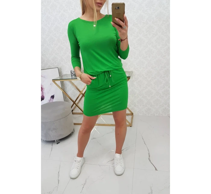 Světle zelené viskózové šaty s vázáním v pase