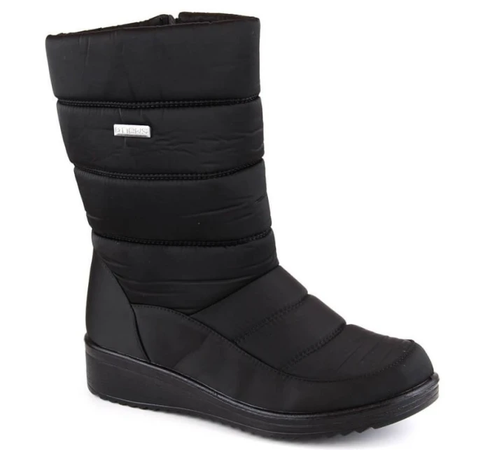 Sněhule vysoké Novinky W EVE436A černá