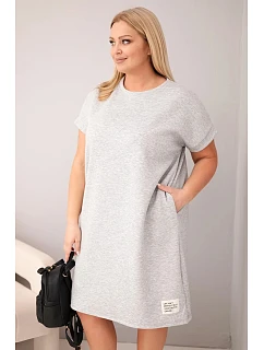 Dámské šaty Plus Size s krátkým rukávem a kapsami šedý melír