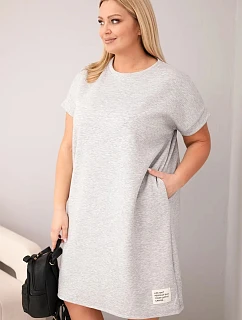 Dámské šaty Plus Size s krátkým rukávem a kapsami šedý melír