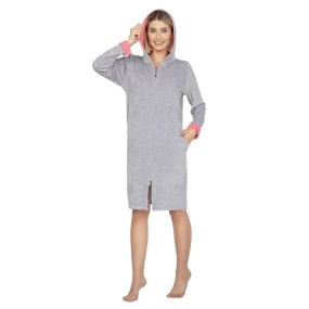 model 20329736 SZLAFROK DAMSKI - Regina