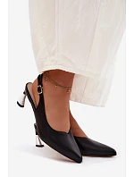 Kožené dámské sandály na podpatku model 22122620 Černé - VINCEZA