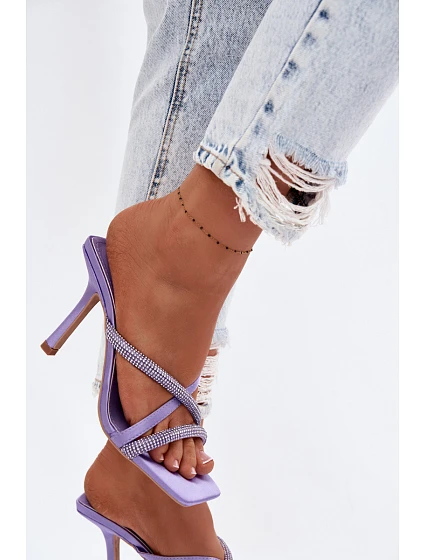 Dámské lodičky na podpatku s pásky a kamínky fialové model 22103236 - Boto Dámské lodičky na podpatku s pásky a kamínky fialové model 22103236 - Boto
