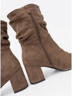 Módní dámské model 21298231 kotníčkové boty na širokém podpatku Módní dámské model 21298231 kotníčkové boty na širokém podpatku