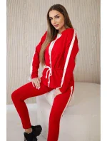 Dámská bavlněná souprava s proužky a stahovacími lemy červený Dámská bavlněná souprava s proužky a stahovacími lemy červený