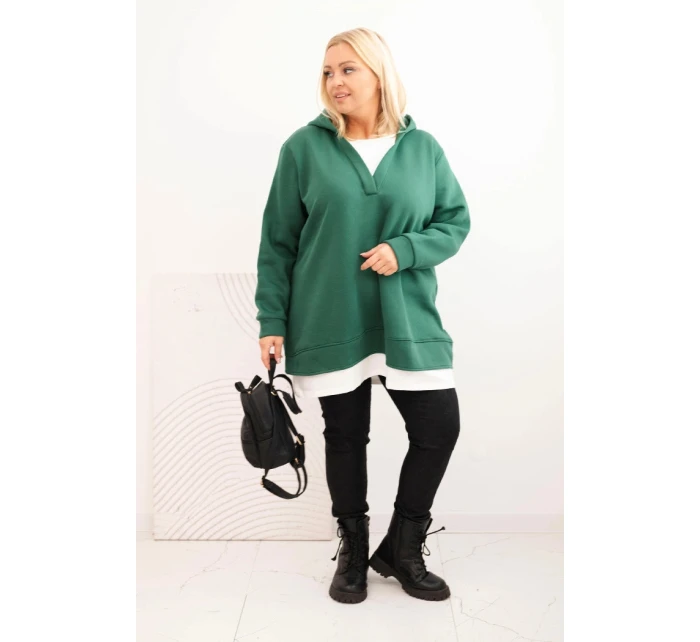 Dámská mikina s kapucí a model 21480757 výstřihem Plus Size zateplená tmavě zelená - K-Fashion