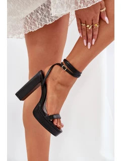 Dámské Sandály Na Podpatku S Páskem Černé model 21696037 - Boto