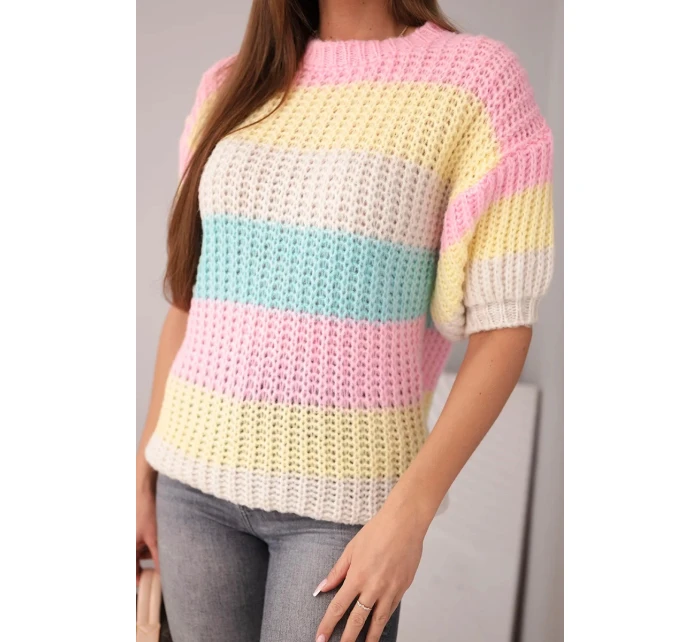 Dámský svetr s krátkým rukávem v barevných pruzích krajkový světle růžový