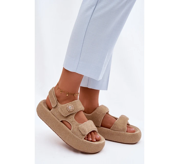 Ozdobené dámské sandály na platformě GOE TT2N4101 béžové