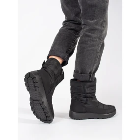 Zajímavé černé dámské  sněhule platforma