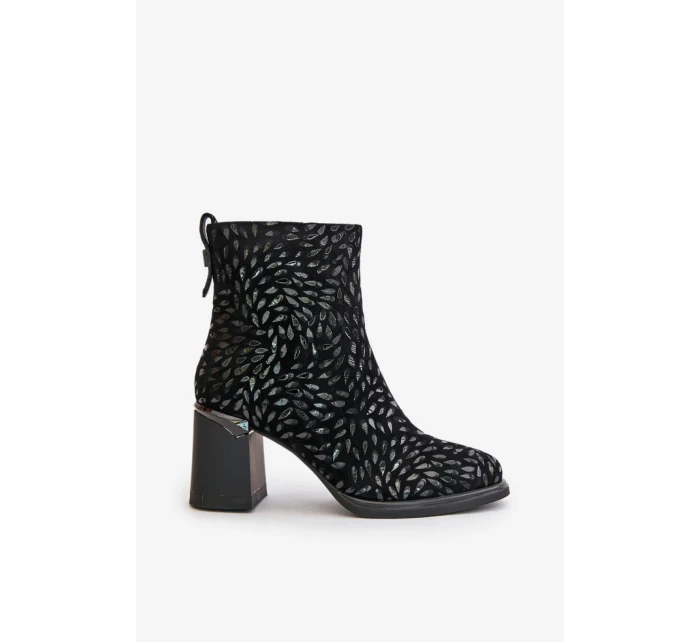 Dámské kotníkové boty na podpatku Černá model 21489396 - Inello