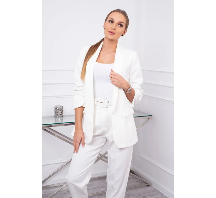 Elegantní souprava saka a kalhot v barvě ecru