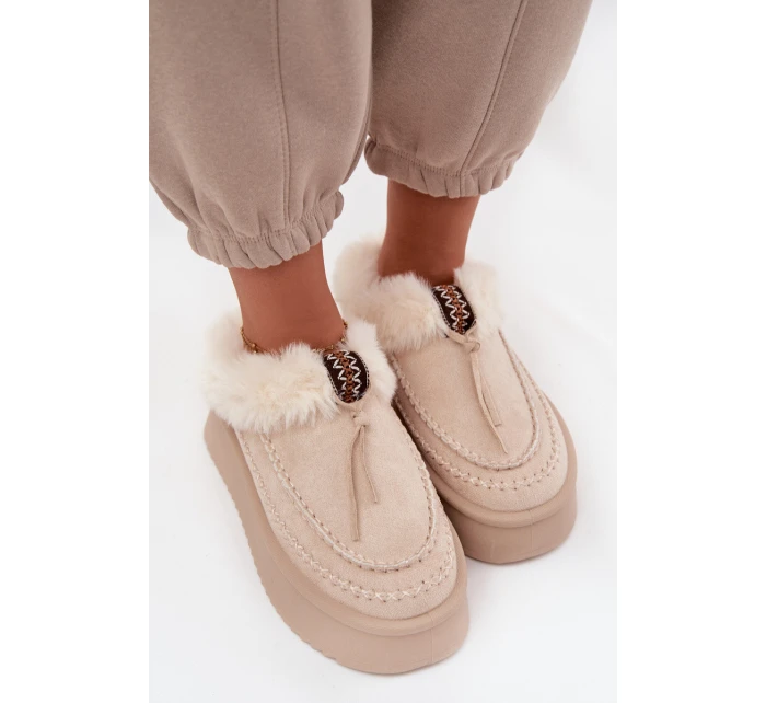 Dámské zimní boty s kožíškem na platformě béžové model 21714853 - Boto Dámské zimní boty s kožíškem na platformě béžové model 21714853 - Boto