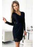 Černé dámské krajkové šaty s dlouhými rukávy a výstřihem model 20563247 - numoco