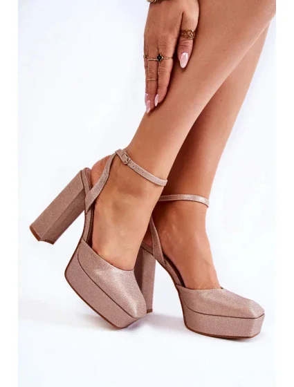 Dámské sandály na podpatku model 18647119 - Gemini Dámské sandály na podpatku model 18647119 - Gemini