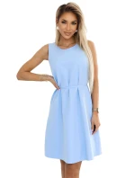 VICTORIA Trapézové šaty bez rukávů s páskem model 21063608 - numoco