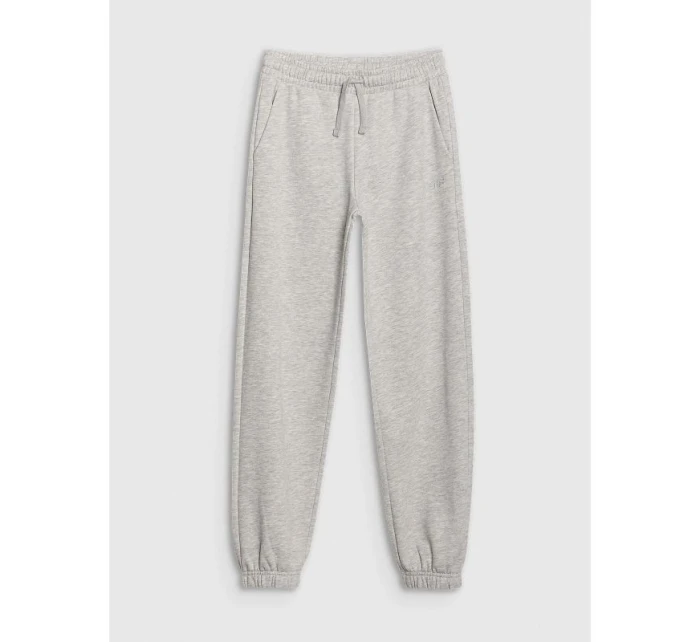 Chlapecké tepláky typu jogger model 21437070 - 4F Chlapecké tepláky typu jogger model 21437070 - 4F