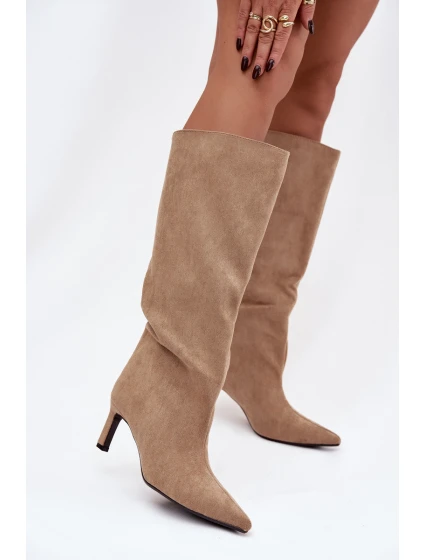 Dámské kozačky z eko semiše nazouvací na jehlovém podpatku béžové Phelin Dámské kozačky z eko semiše nazouvací na jehlovém podpatku béžové Phelin