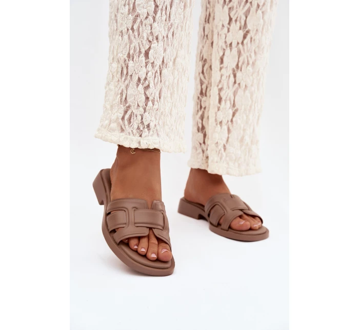 Dámské nazouváky na ploché podrážce tmavě béžové Lorania Dámské nazouváky na ploché podrážce tmavě béžové Lorania