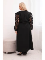 Dámská plus size šaty z viskózy s překládaným výstřihem černá Dámská plus size šaty z viskózy s překládaným výstřihem černá