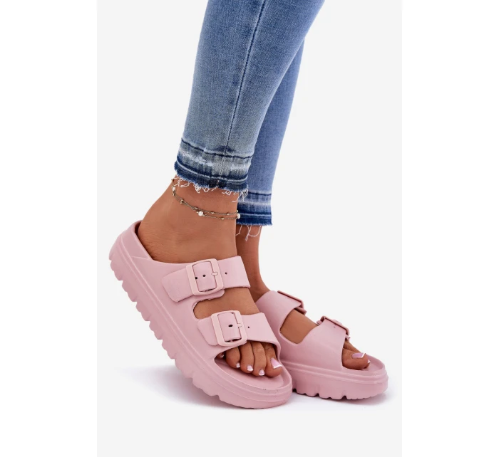 Dámské Pěnové Pantofle Na Platformě Růžové model 21697847 - EVENTO Dámské Pěnové Pantofle Na Platformě Růžové model 21697847 - EVENTO