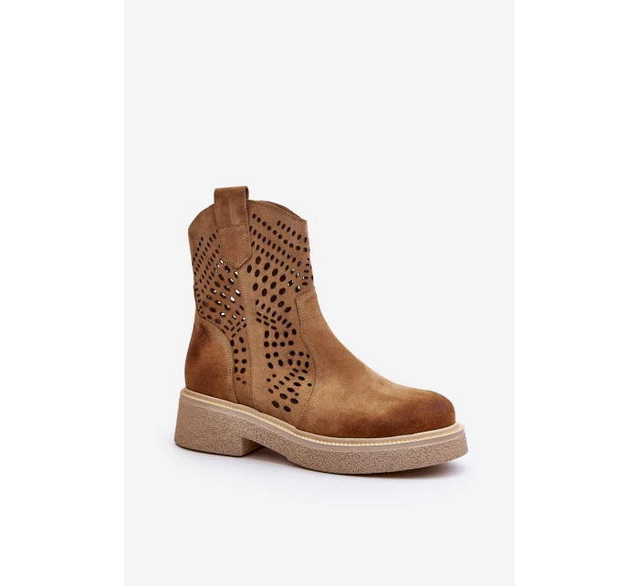 Dámské nízké kozačky z semiše s podrážkou Bežové model 21652391 - Zazoo