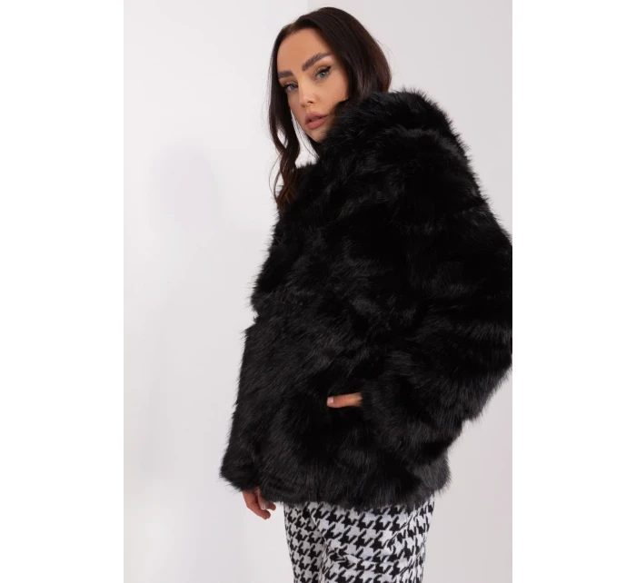 Bunda model 186727 AT Bunda model 186727 AT