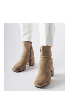 Boty na podpatku model 205870 Solea