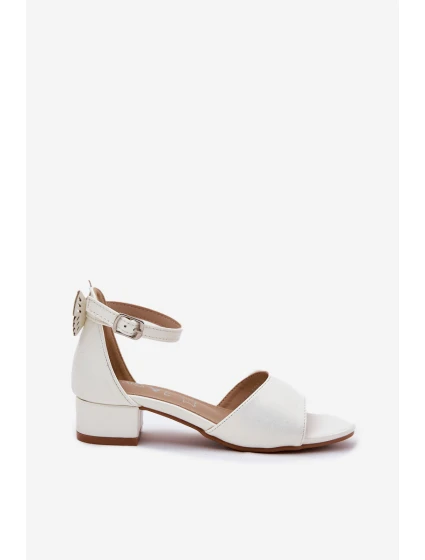 Lesklé Dívčí Sandály Na Nízkém Podpatku Bílé model 21697833 - EVENTO
