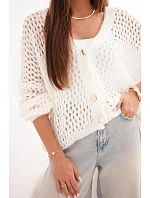 Dámský svetr oversized se vzorem na knoflíky model 22293744 ecru barvě - K-Fashion Dámský svetr oversized se vzorem na knoflíky model 22293744 ecru barvě - K-Fashion