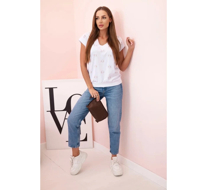 Dámská bavlněná blůza s výstřihem do V a potiskem vlaštovek bílá