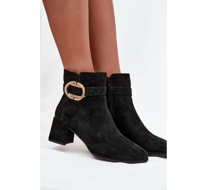 Dámské botky na podpatku se zlatou přezkou Calissa – Černé Dámské botky na podpatku se zlatou přezkou Calissa – Černé