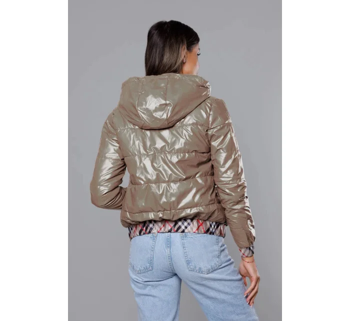 Krátká béžová dámská bunda s ozdobným lemováním (B8030-12)