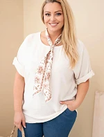 Dámská viskózová halenka Plus Size s krátkým rukávem a ozdobným šátkem béžová
